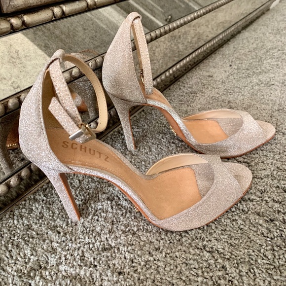 SCHUTZ Shoes - Schutz Saasha Lee heel